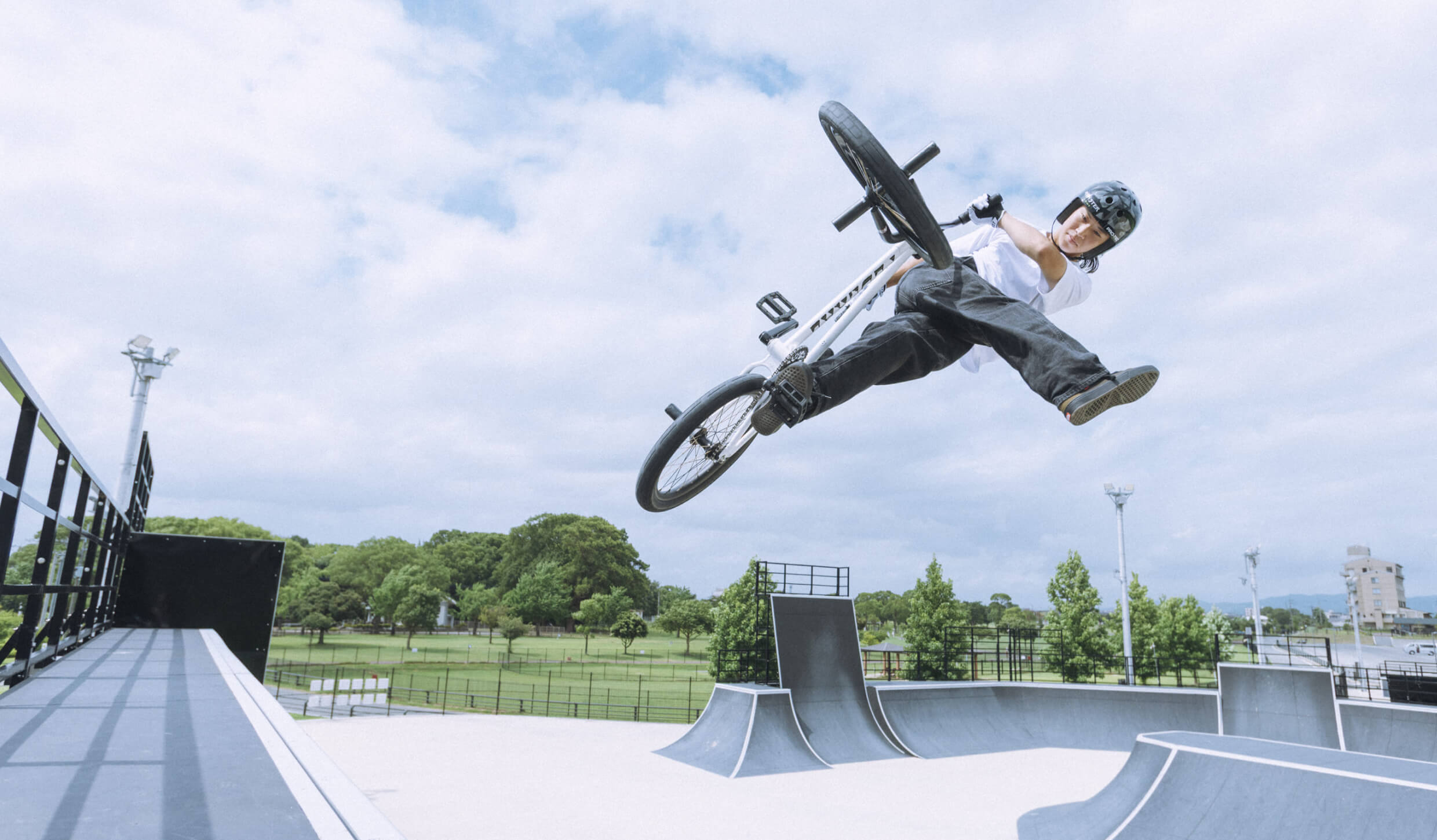 夢は大きく、目標はしっかりと。BMXライダー松本翔海さん西鉄グループCM出演者 Vol.1