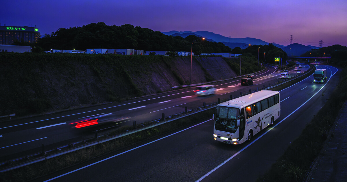 夜行バス「はかた号」キングオブ夜行バスと呼ばれる理由は?1,100kmを支える設備と技術 | NISHITETSU ONLINE ...
